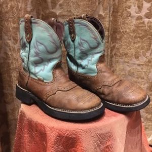Ladies Justin Gypsy Boots Sz 9